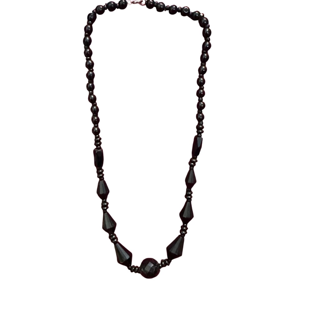 Black Beaded Necklace Faceted Statement Jewelry Elegant Fashion Accessory‎